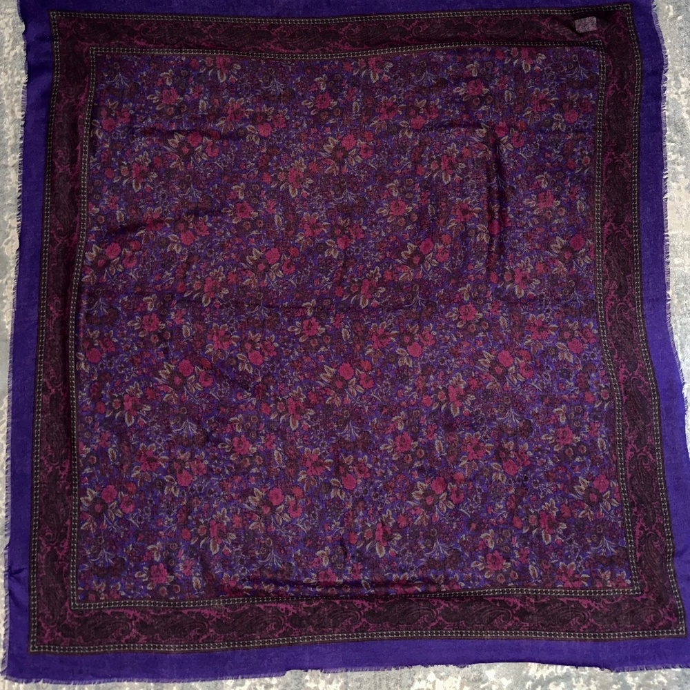 Art of the Scarf Purple Floral Wrap - 47" square